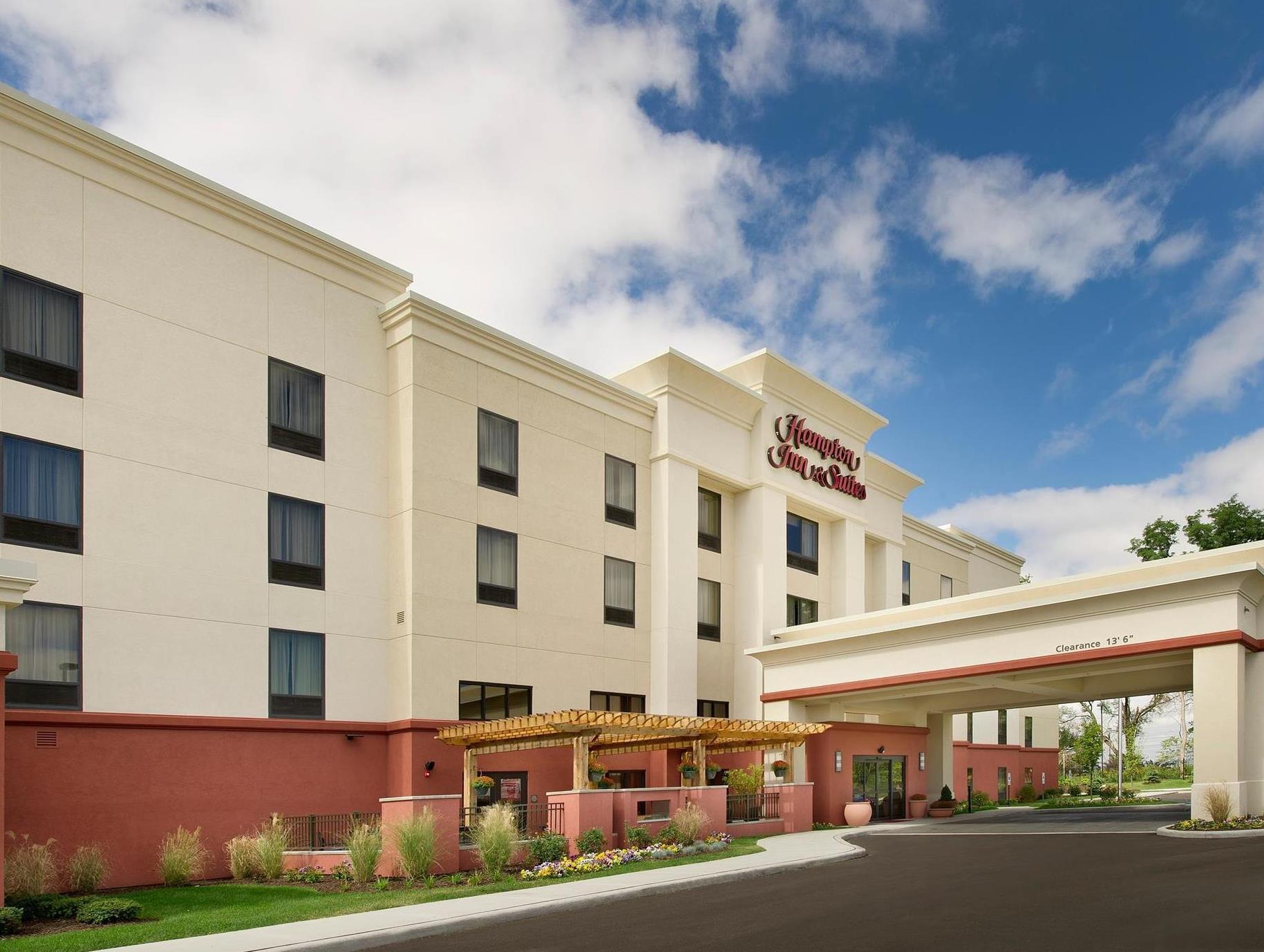 Hampton Inn & Suites Schererville Exterior photo