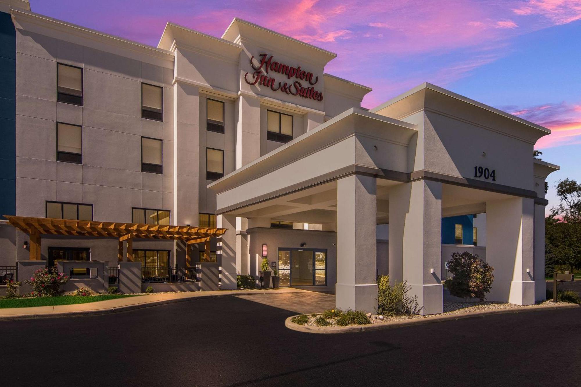 Hampton Inn & Suites Schererville Exterior photo