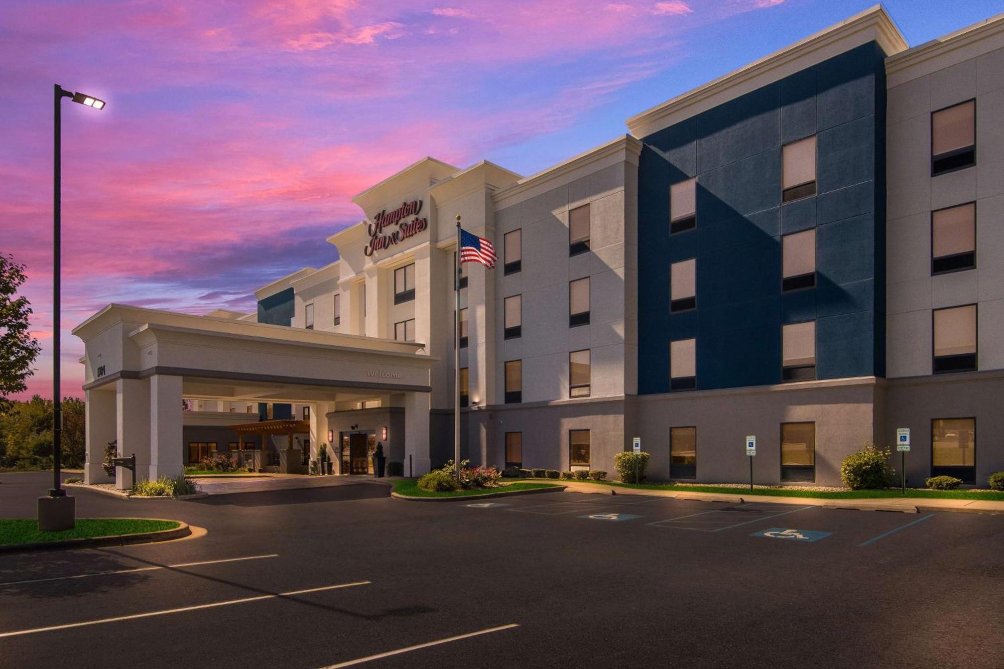 Hampton Inn & Suites Schererville Exterior photo